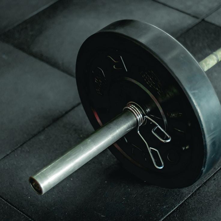 Wellness-focused fitness space with calm atmosphere